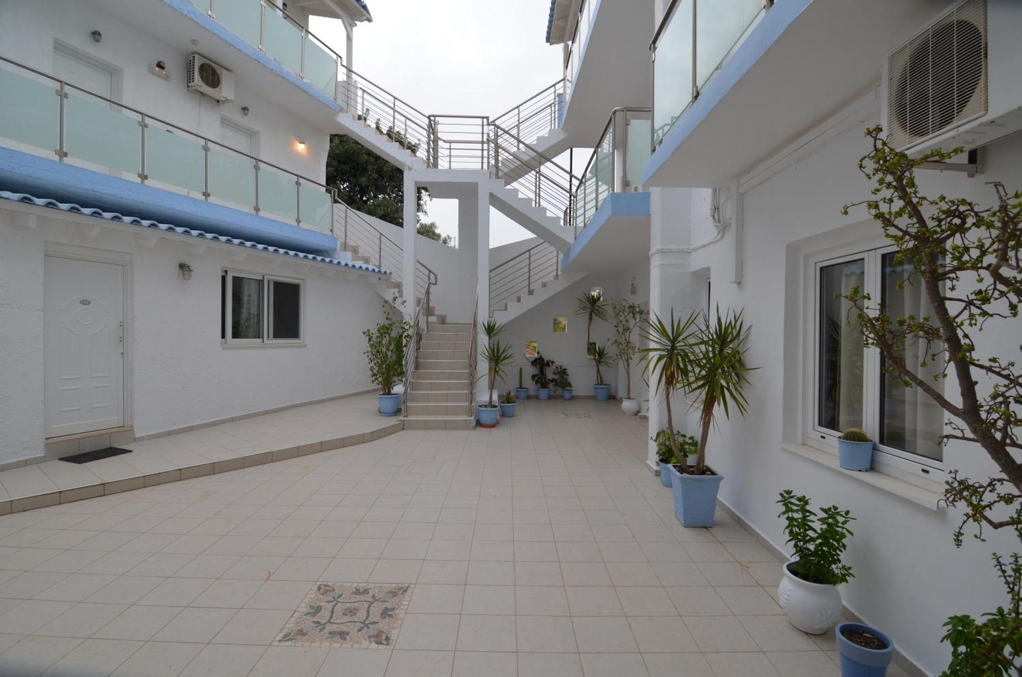 Areti Hotel Agia Galini  Bagian luar foto